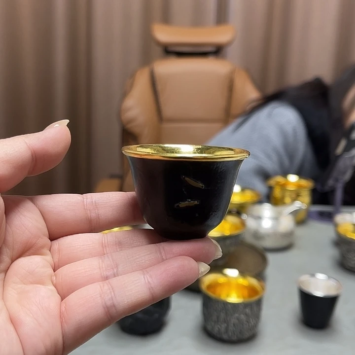 李小鹤铁包金足金1克铃铛杯35毫升