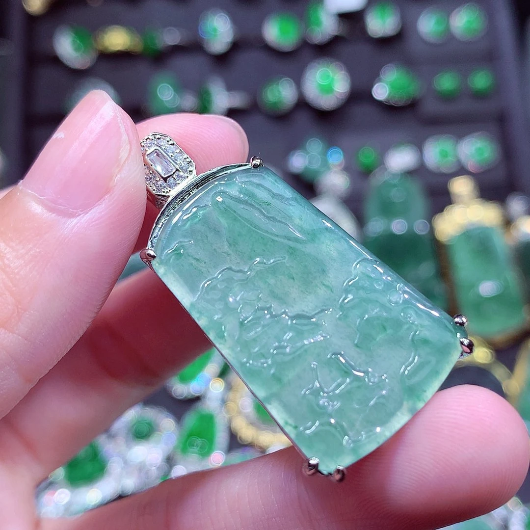 翡翠未镶嵌颈饰天然