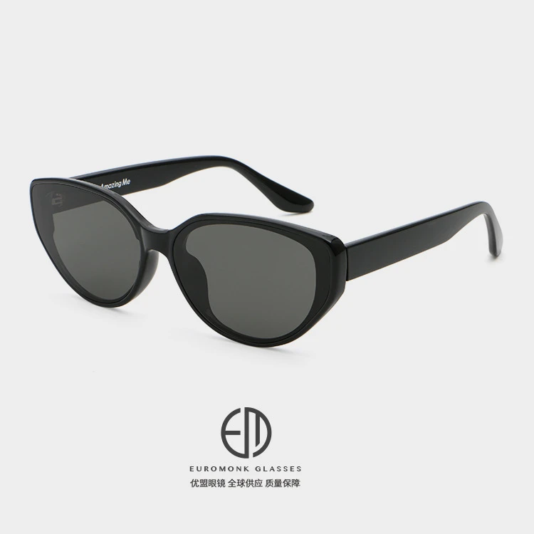 新款韩版女士防紫外线太阳镜猫眼复古小框墨镜开车旅游眼镜