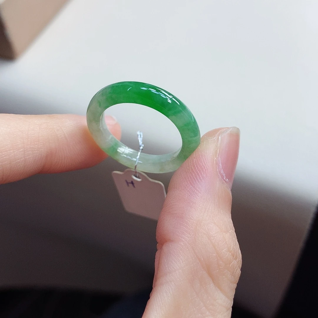 翡翠戒指未镶嵌16号