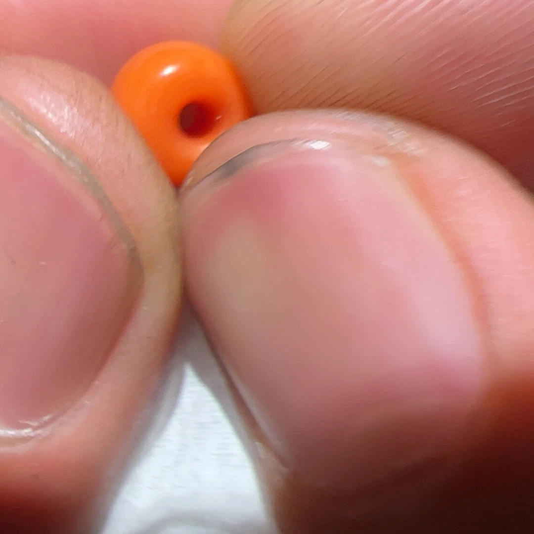 玻璃颈饰你是不是要，