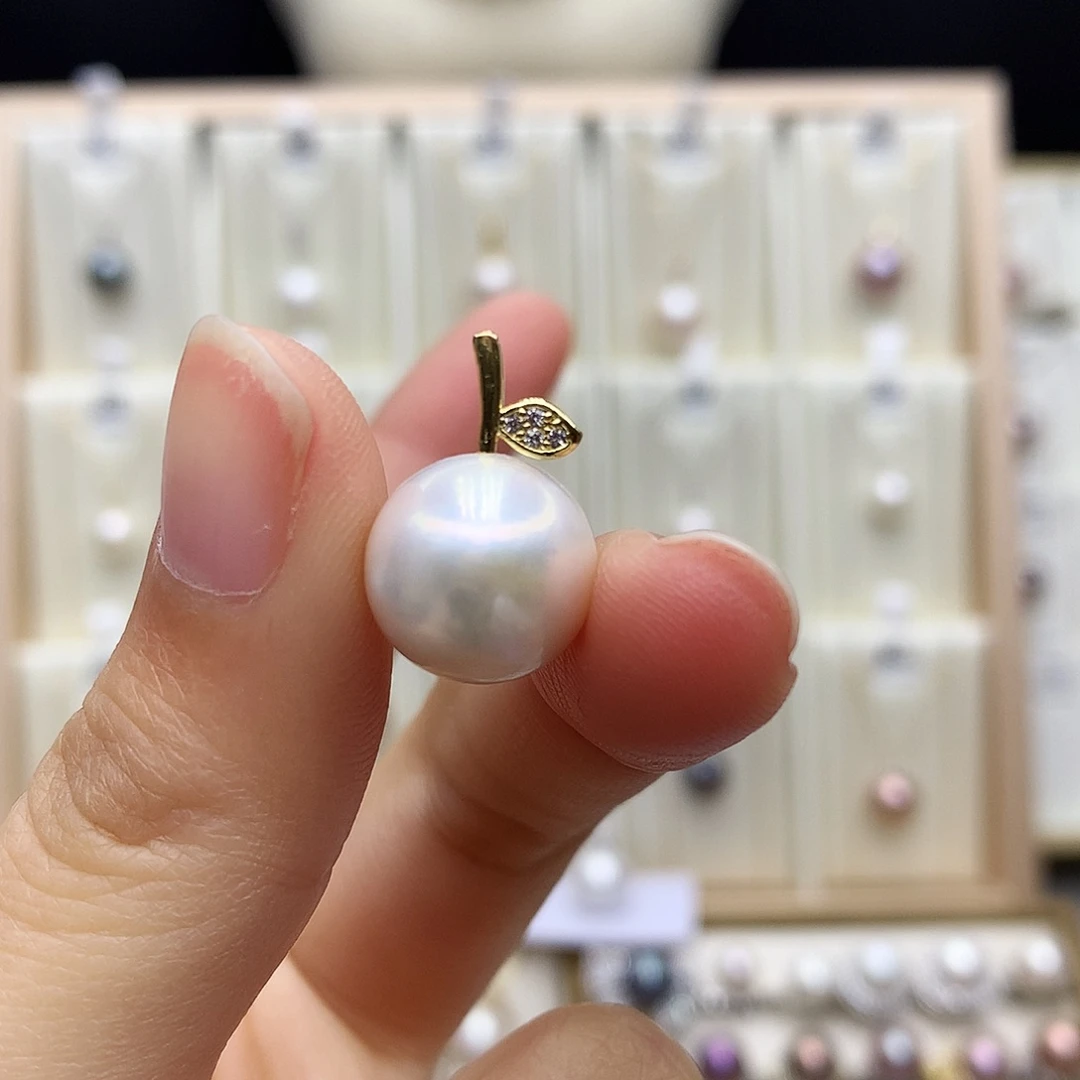 淡水珍珠项链合金