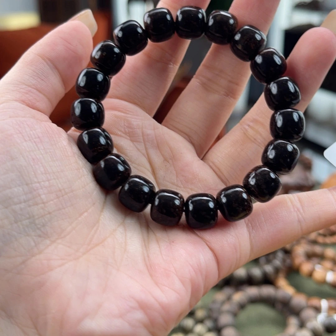 贡木手串/手链1011黑珍珠522