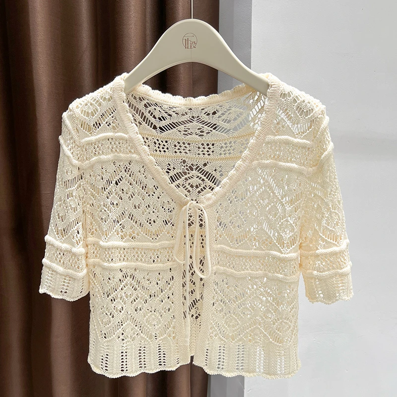 爆款时尚系带V领设计感镂空短外套洋气开衫薄款外搭配吊带裙披肩