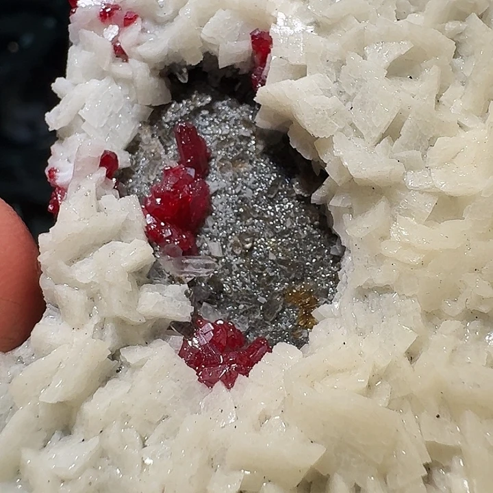 山***创天然辰砂天然朱砂原矿石