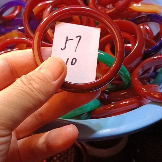 玛瑙/玉髓手镯未镶嵌