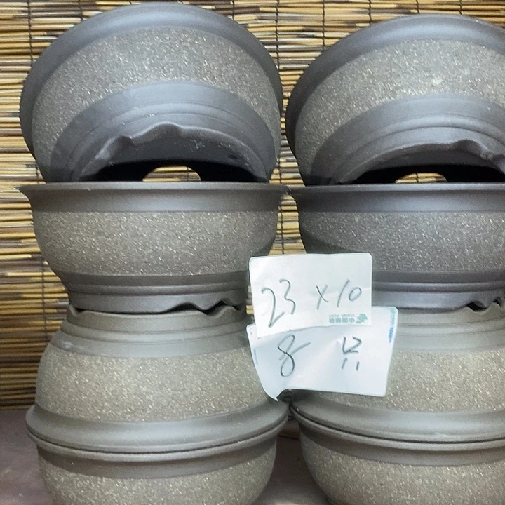 花盆紫砂我在外面