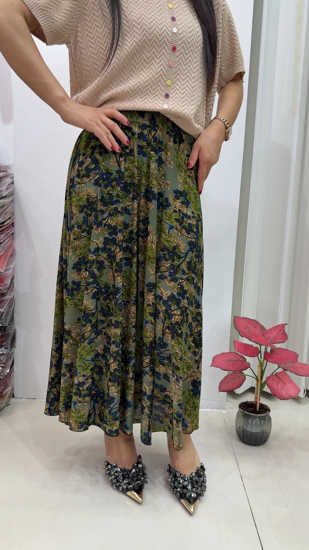 夏季冰丝碎花半身裙显瘦中长款高腰百搭中年妈妈A字裙