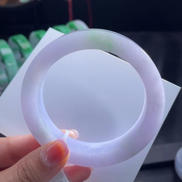 未镶嵌（淡春彩）定制翡翠