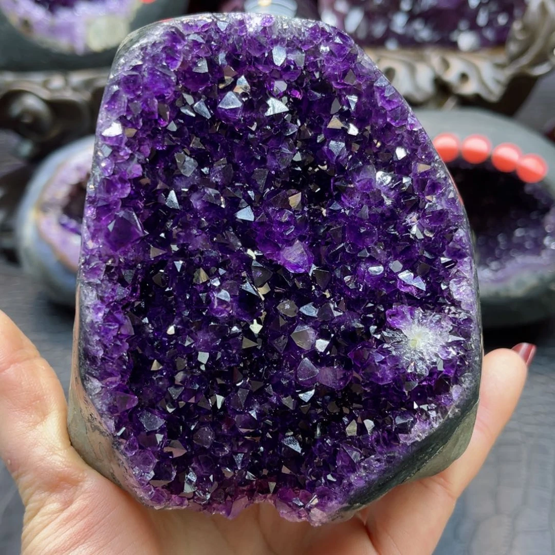 紫晶大型摆件（非配饰）未镶嵌