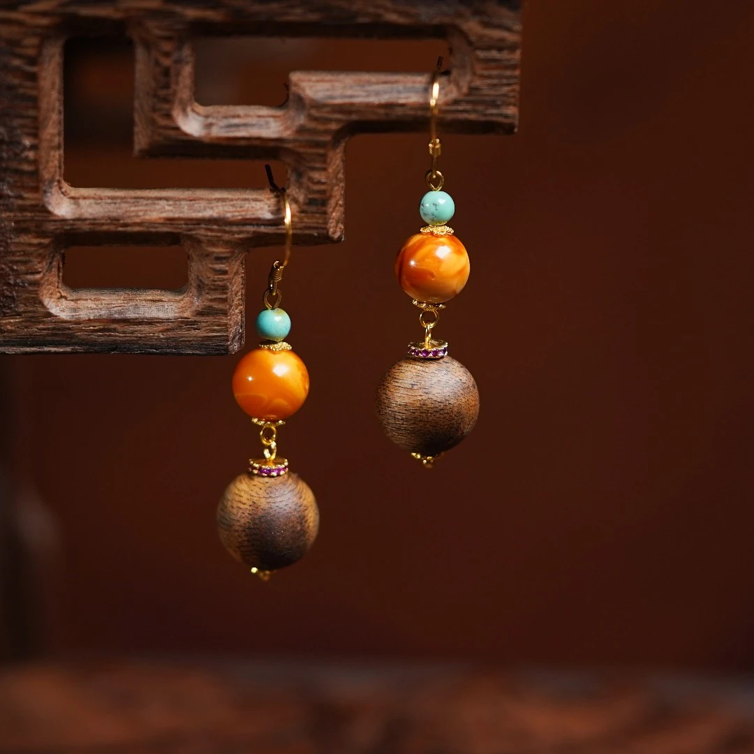 沉香【左边珠宝】沉香耳钩（E137）