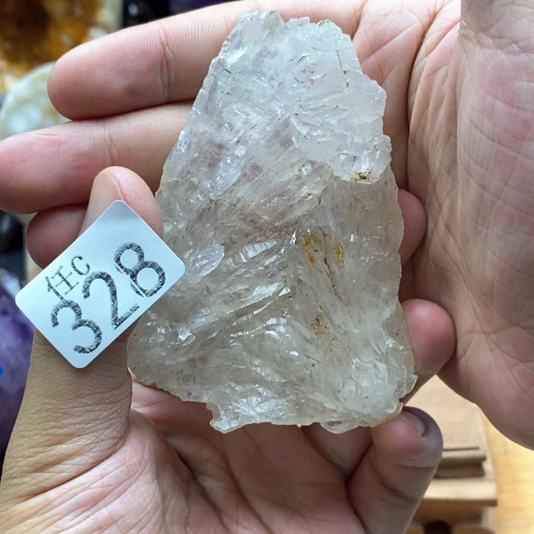 未镶嵌水晶大型摆件（非配饰）