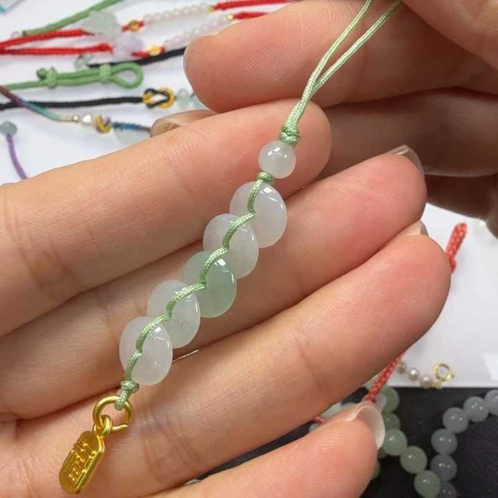 翡翠未镶嵌手绳手机挂