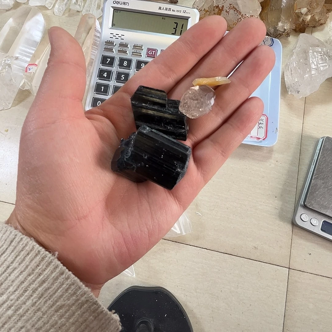 未镶嵌珠宝半成品水晶