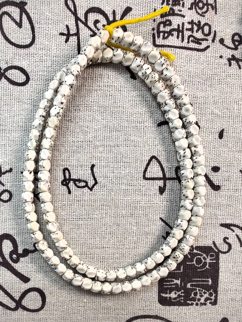 原生态无相雕刻长串高油高密易变色男女适用6*5-002