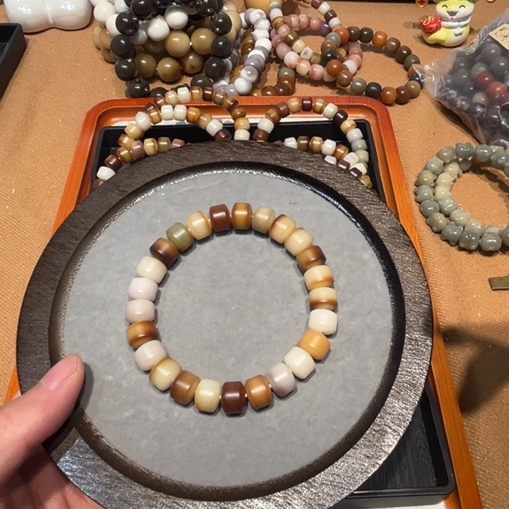 菩提根/象牙果吊坠小金轮