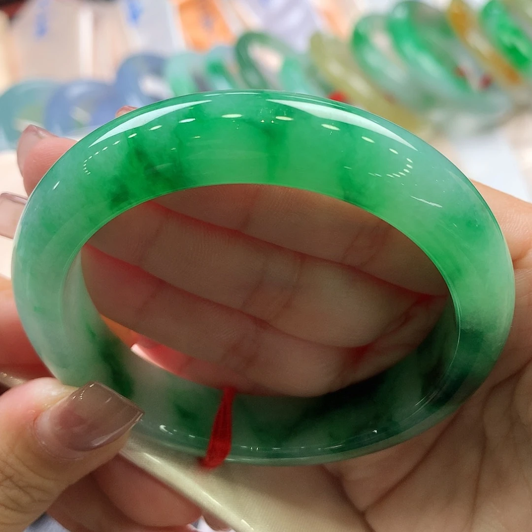 翡翠手镯未镶嵌56.4正圈