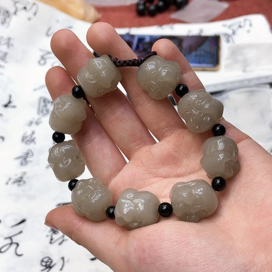 密玉（石英质玉）未镶嵌颈饰