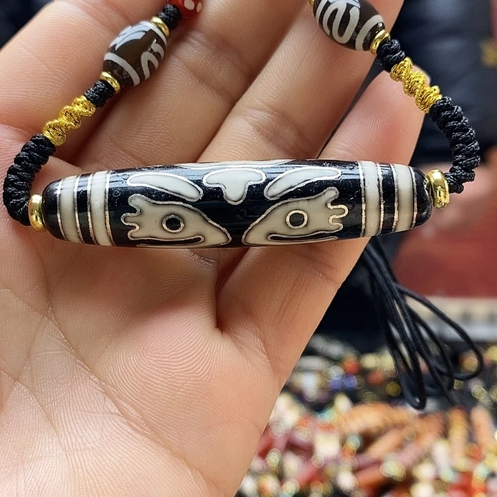 玛瑙/玉髓（覆膜）合金颈饰