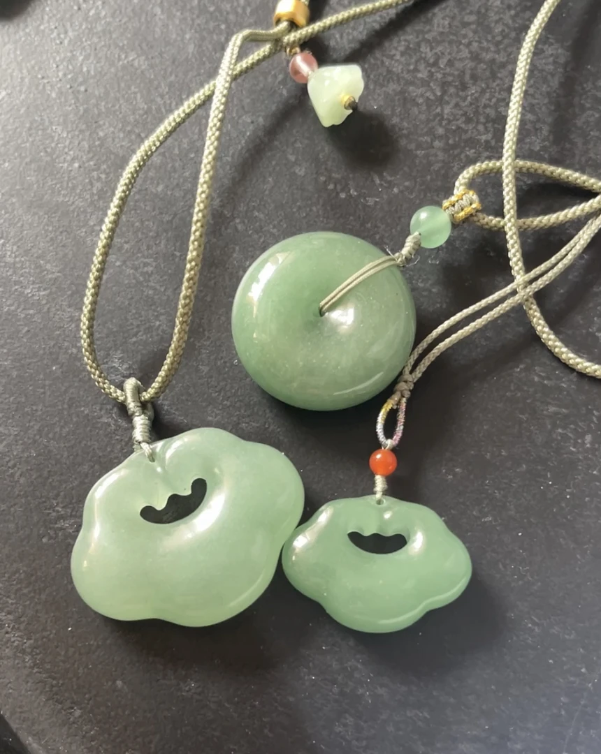 岁丰有和 平安喜乐 东陵玉高品平安扣玉如意吊坠