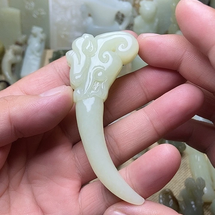 未镶嵌和田玉挂件