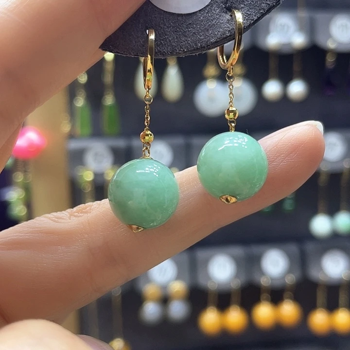 翡翠18K金镶嵌耳饰