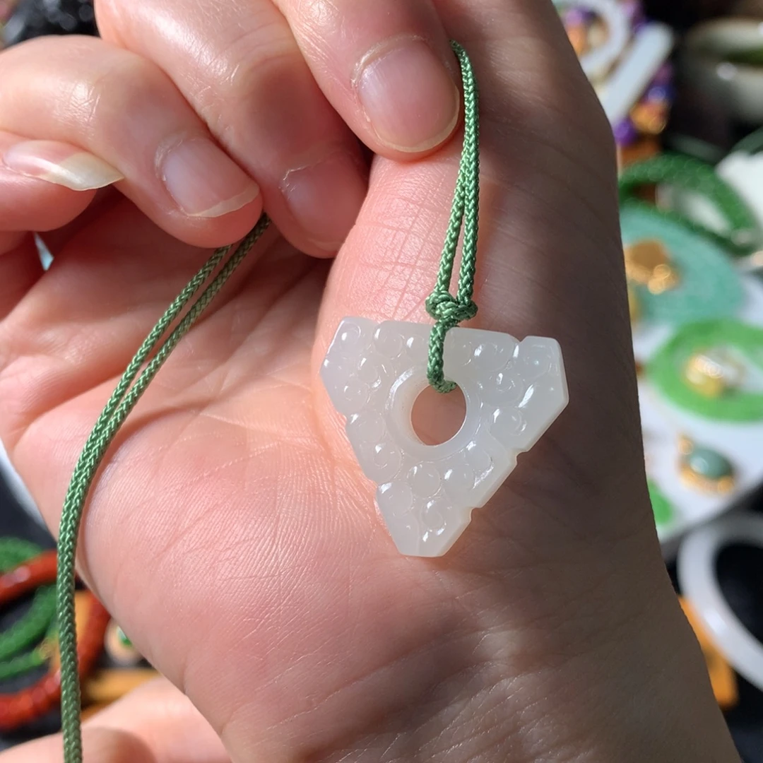 ****和田玉（白玉）未镶嵌颈饰SL0002