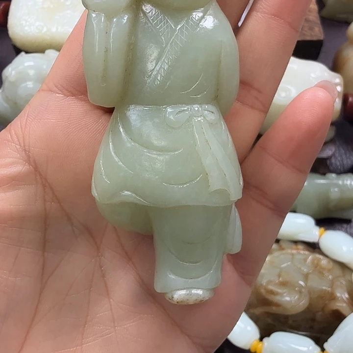 年***人和田玉未镶嵌挂件