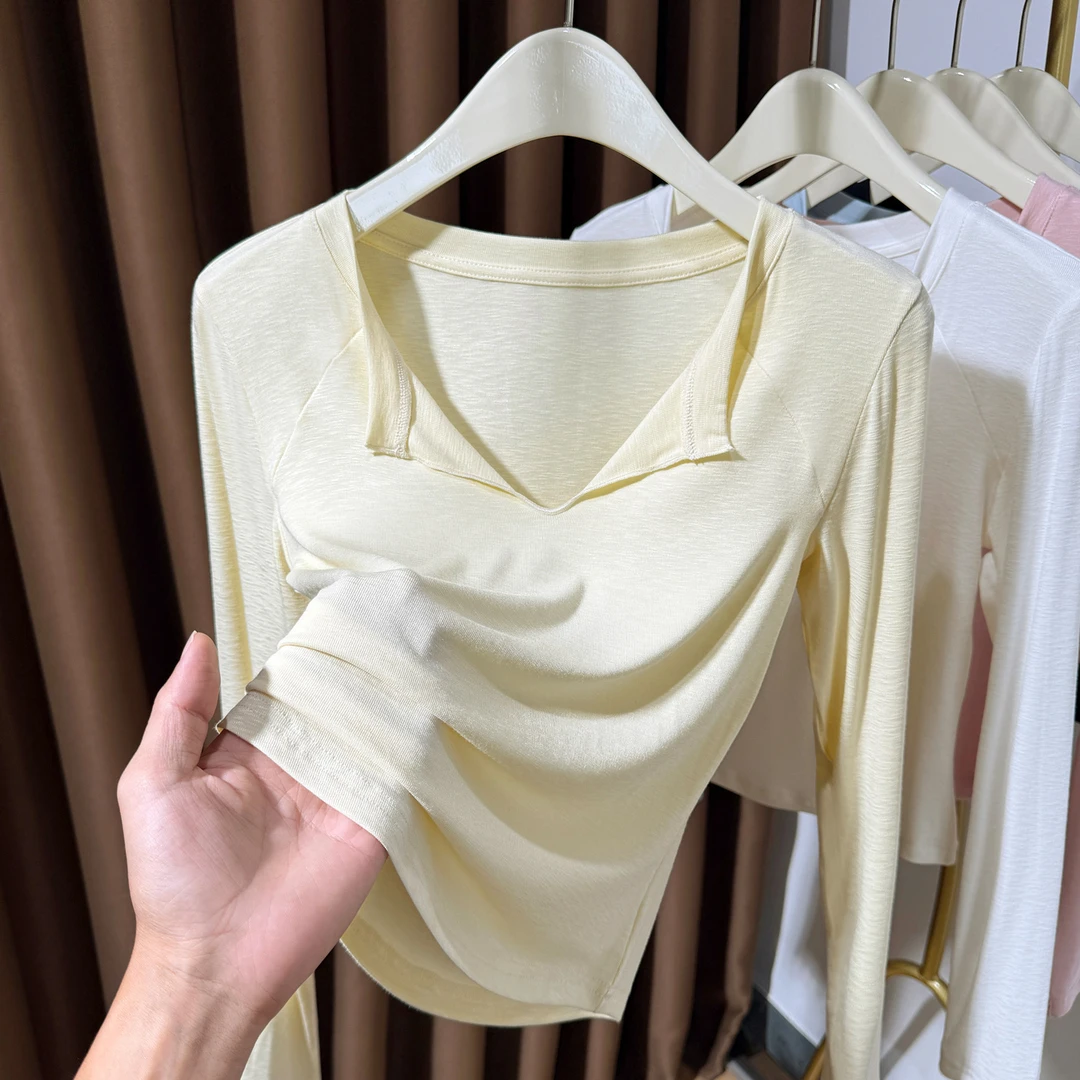 针织V领洋气打底衫女秋百搭气质长袖显瘦翻领修身设计感上衣内搭