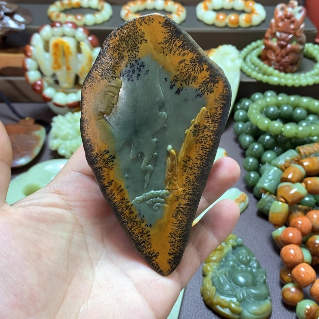 岫岩河磨玉（透闪石质玉）一心向佛，小摆件未镶嵌