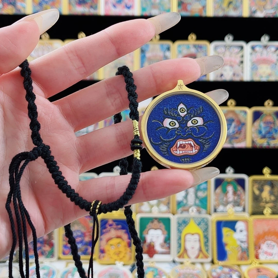 牛***酷吊坠黑财神脸 纯手绘唐卡