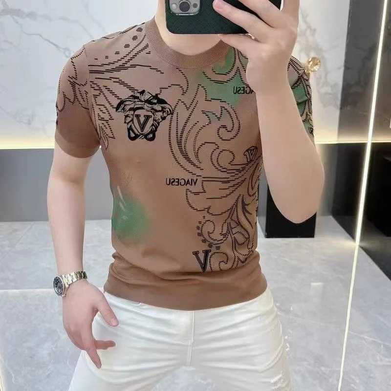 2025夏季新款时尚徽章烫钻帅气百搭冰丝短袖T恤男薄款针织半袖