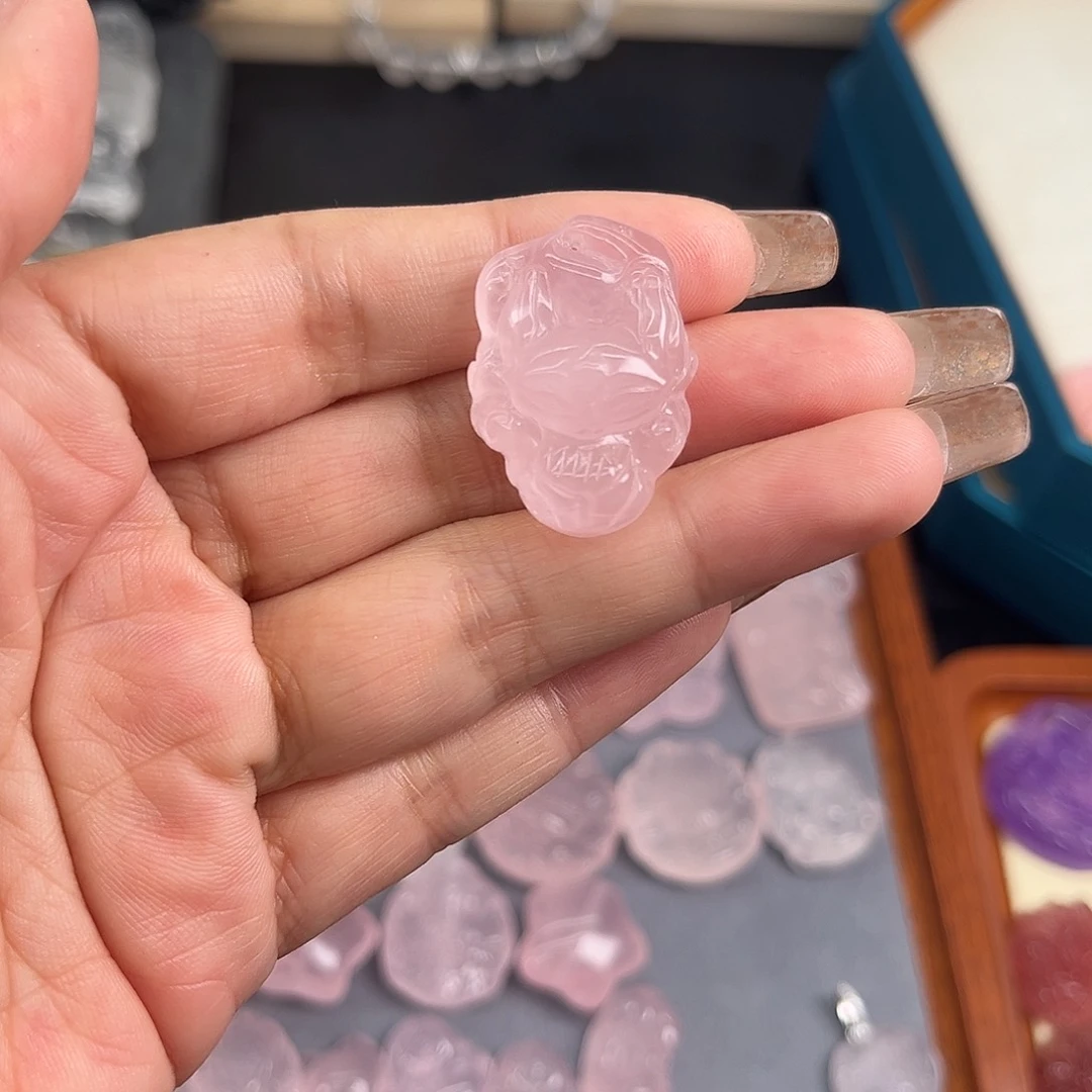 水晶珠宝半成品未镶嵌爆****?60