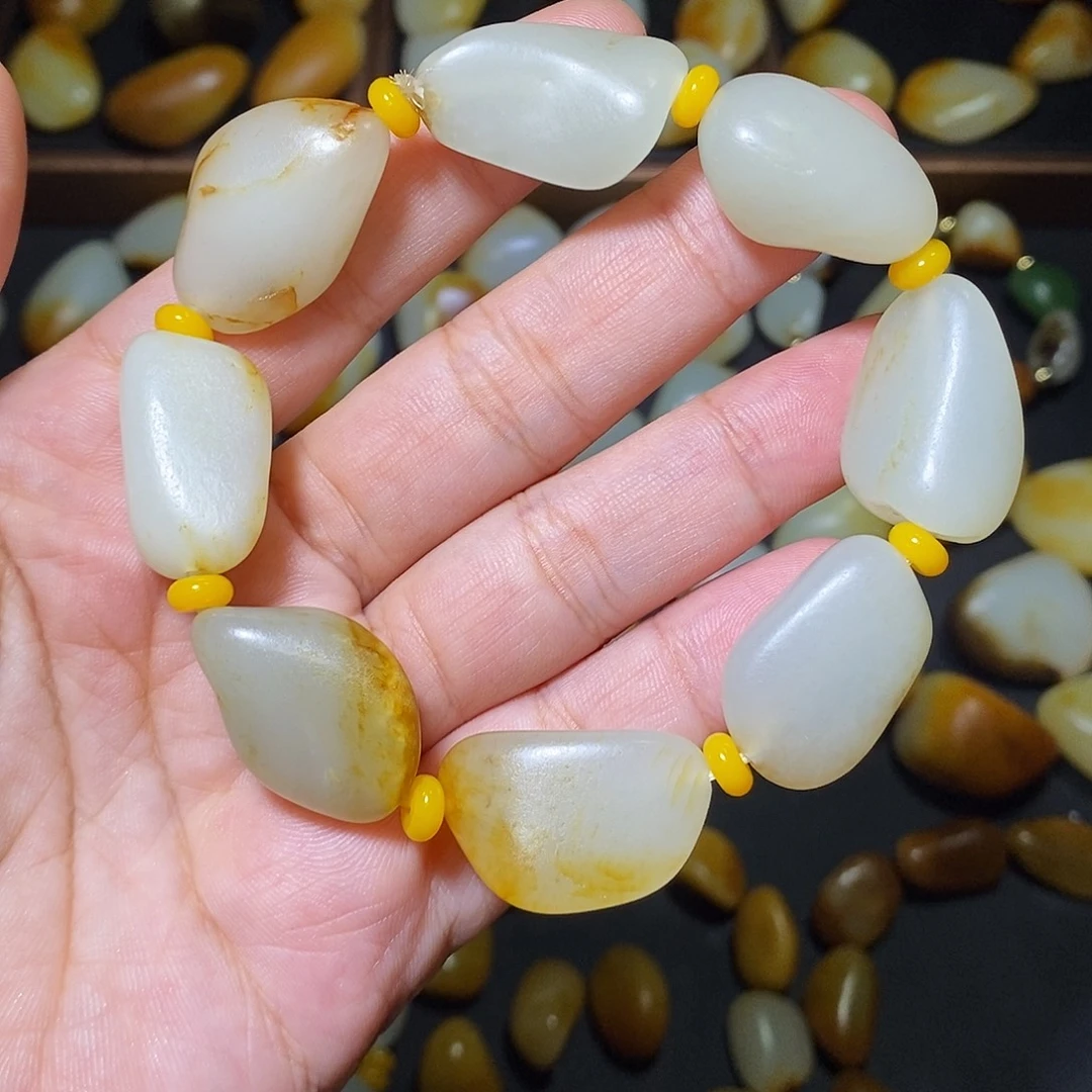 和田玉未镶嵌手链