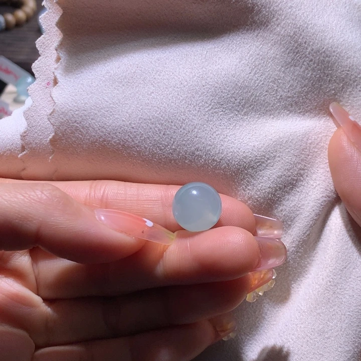 翡翠散珠蓝底单珠12.4