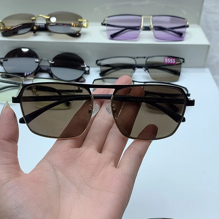 茶水晶方圆全框款式？