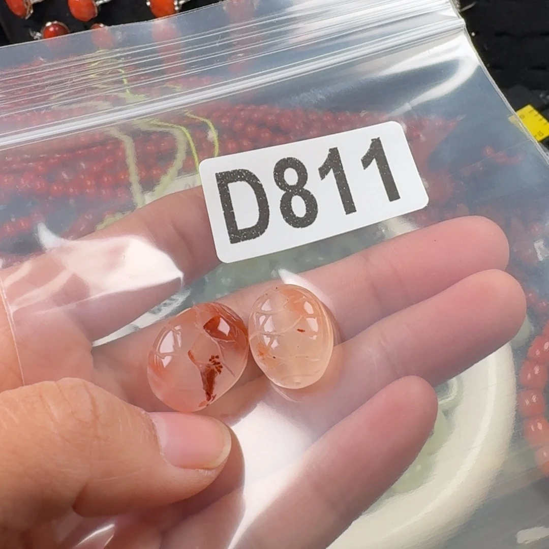 南红玛瑙未镶嵌珠宝奇石