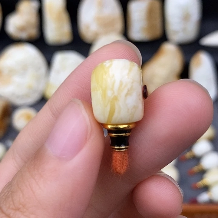 未镶嵌琥珀裸石11金塔三通a751