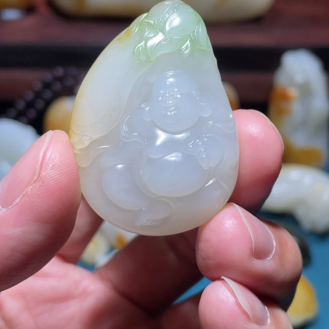 和田玉（糖玉）未镶嵌颈饰