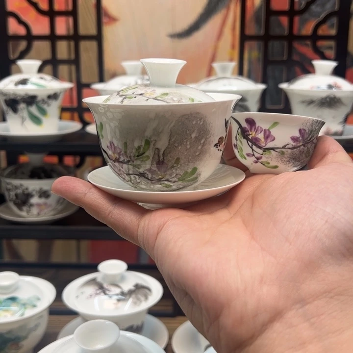 樱花盖碗130一个+同款画面小反口杯