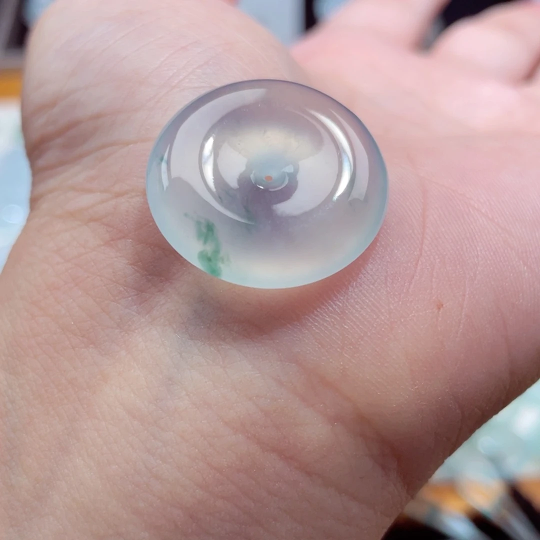 颈饰未镶嵌翡翠平安扣