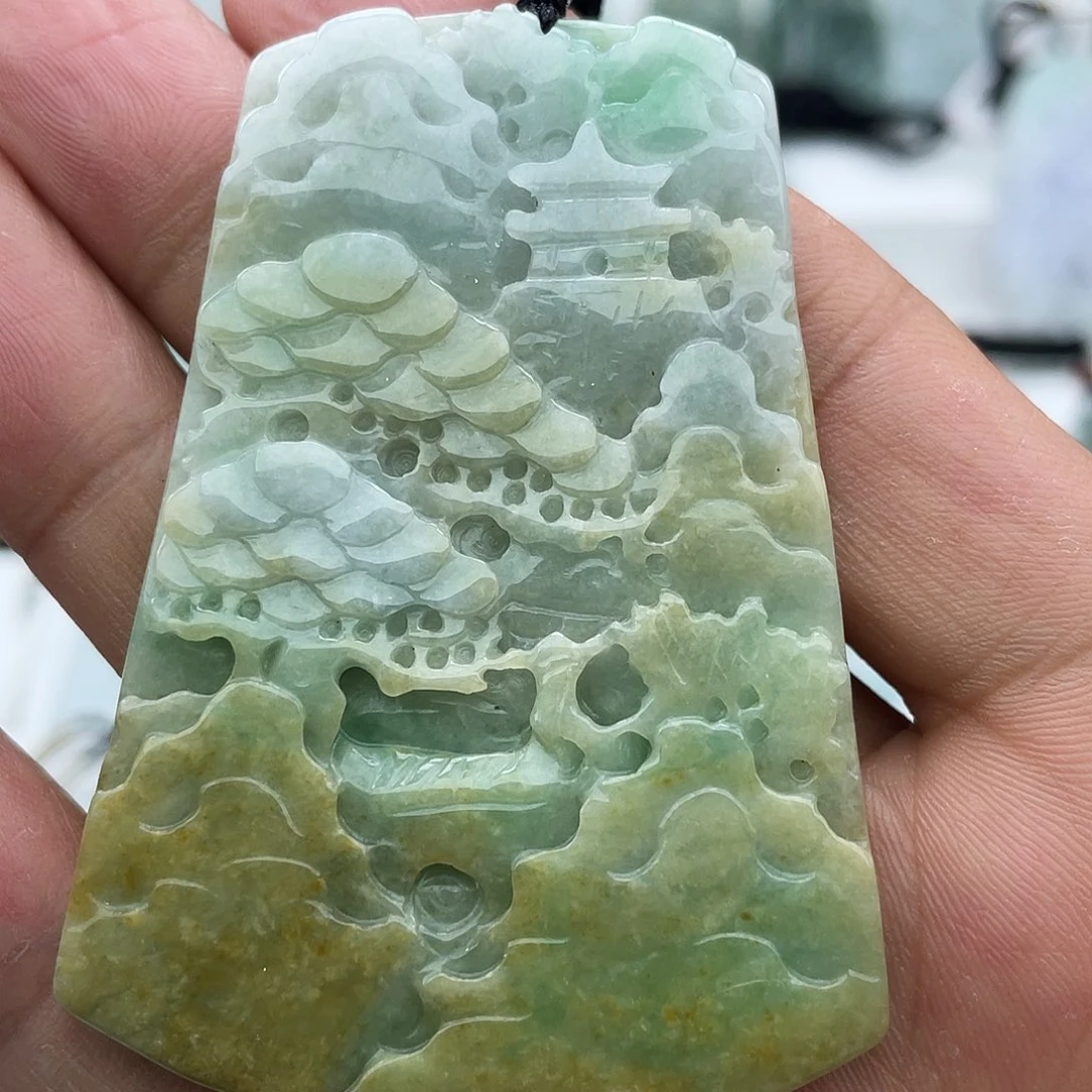 颈饰未镶嵌翡翠虎*翡翠