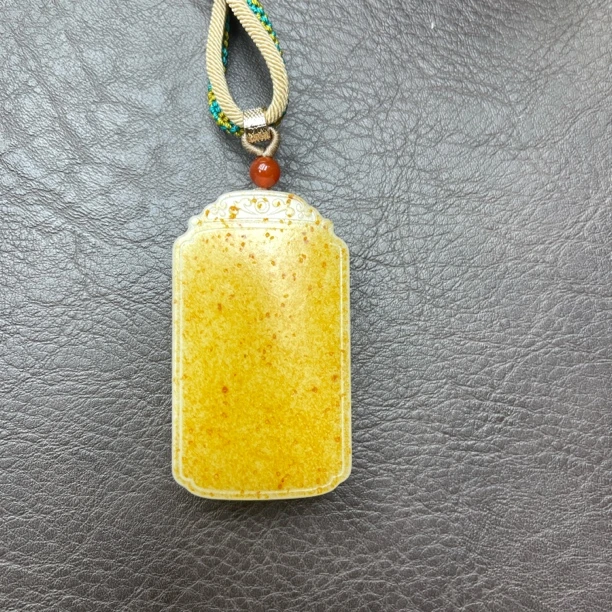 平安牌挂件和田玉首饰珠宝D2