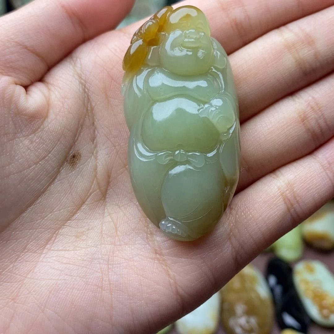 项链未镶嵌和田玉（糖玉）起
