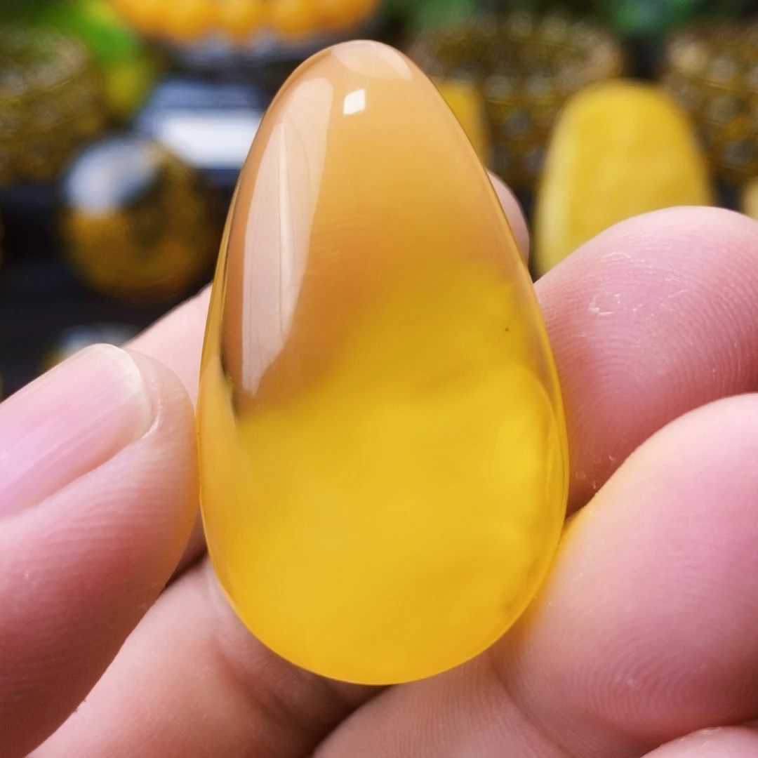 【闪购商品】未镶嵌吊坠(不含链)金珀