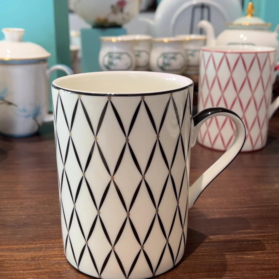 瓷片摩登时代黑马克杯