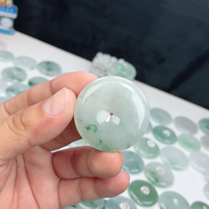 翡翠未镶嵌颈饰缅甸天然A货翡翠39-7.3