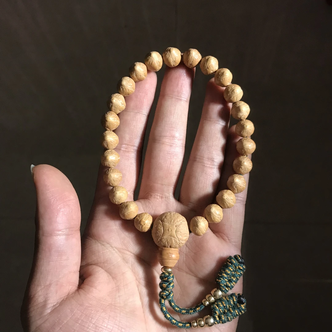 精品实心飞碟3D立体凸眼0.95-0.99cm小凤眼菩提 罕品