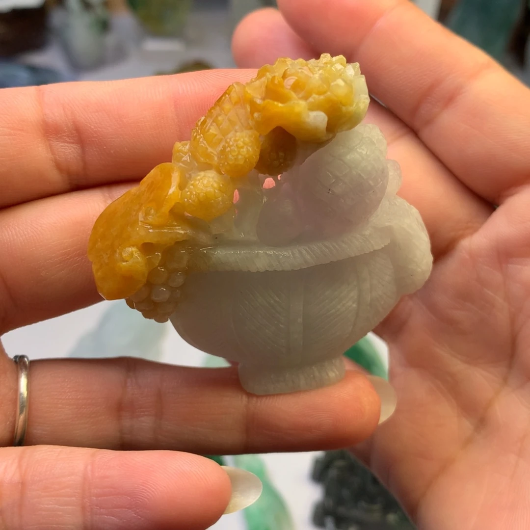 定制翡翠未镶嵌翡翠