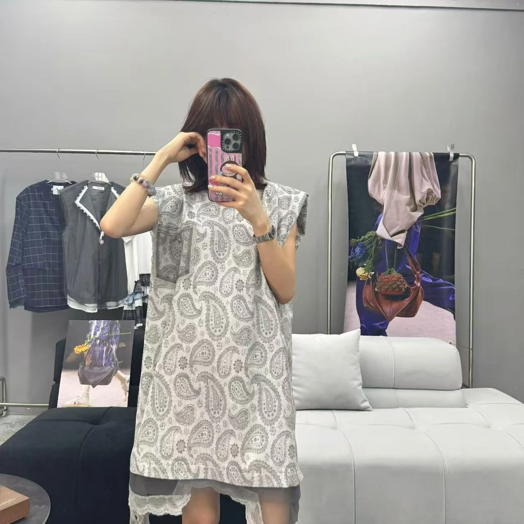 【塞纳庄园】小众设计师2025夏季新款蕾丝网纱拼接腰果花连衣裙3666